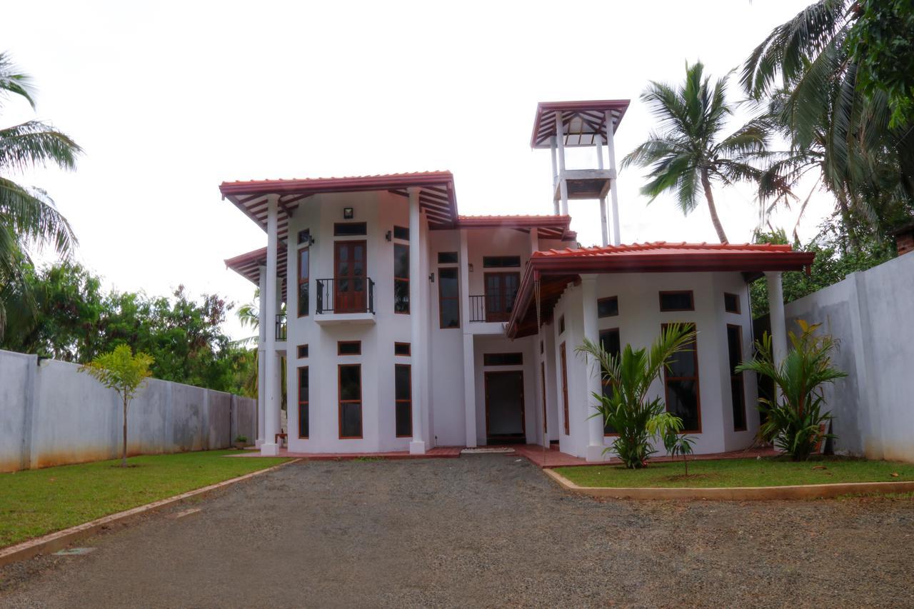 Amawin Resort Хамбантота Екстериор снимка
