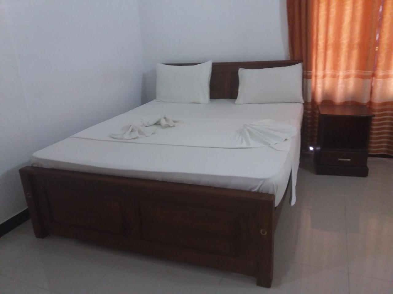 Amawin Resort Хамбантота Екстериор снимка